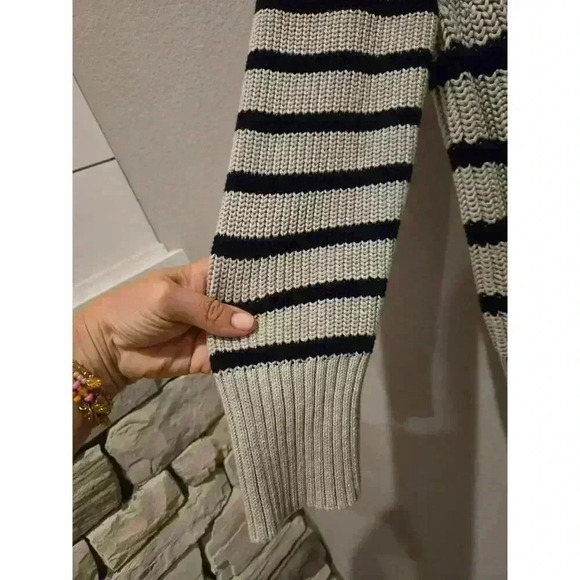J. Crew Women's Gray Striped Pullover Sweater Size L Boat Neck - Picture 3 of 10